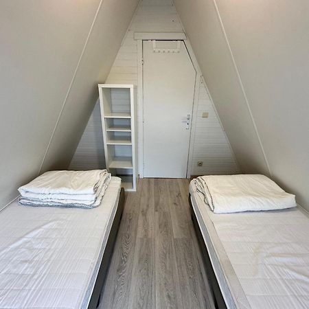 Gezellige Chalet In Nieuwpoort - Opkuis Inbegrepen In De Prijs أوستدوينكيرك المظهر الخارجي الصورة