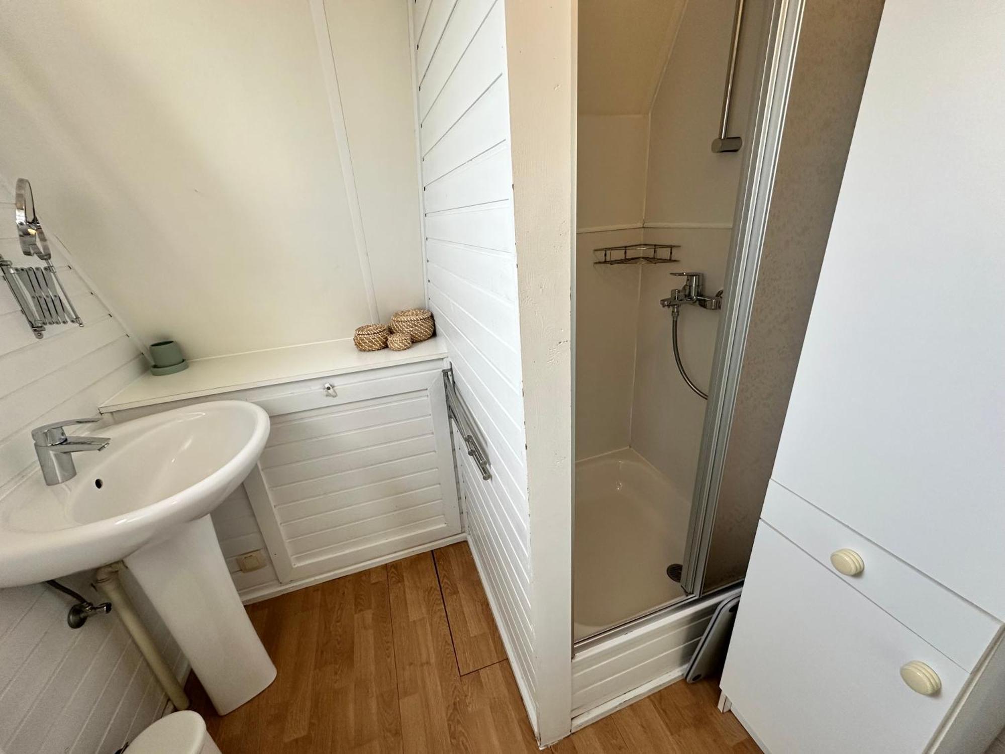 Gezellige Chalet In Nieuwpoort - Opkuis Inbegrepen In De Prijs أوستدوينكيرك المظهر الخارجي الصورة